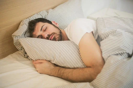 Get good sleep - Habits to Improve Eye Health